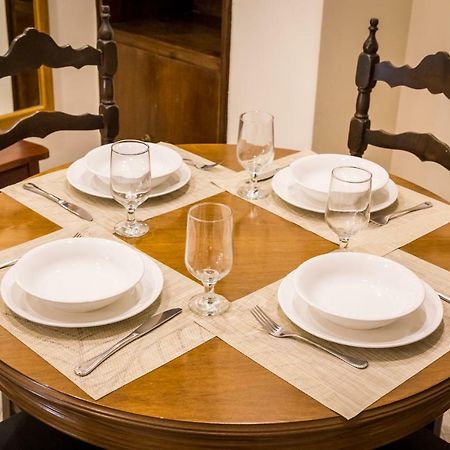Classy 2 Bedroom Apartment Near Acropolis & Metro Athen Exterior foto