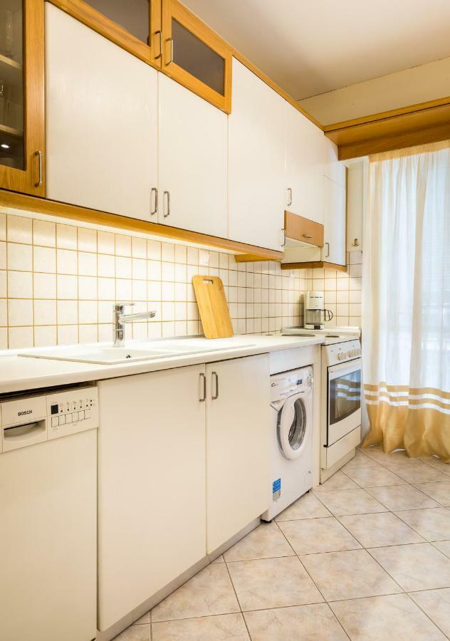 Classy 2 Bedroom Apartment Near Acropolis & Metro Athen Exterior foto